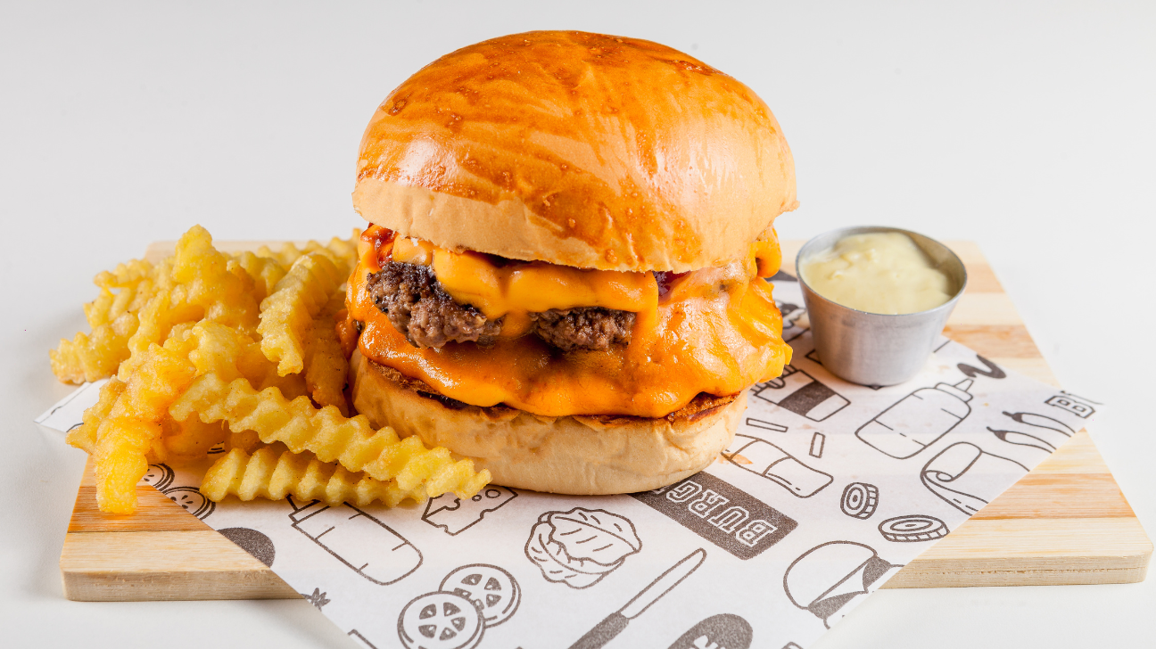 Keep your business compliant with training for food safety in food service for fast food chains.